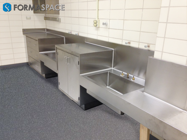 stainless steel countertop wet lab