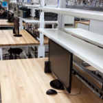 Individual Workbenches for Innovative IT Laboratory Students