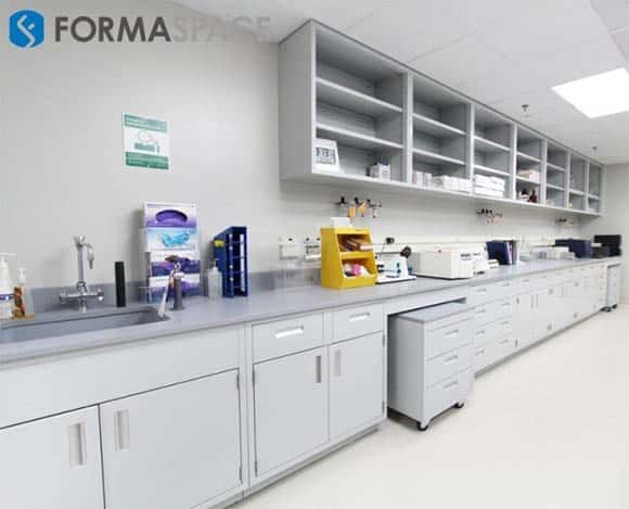 diagnostic lab workbenches