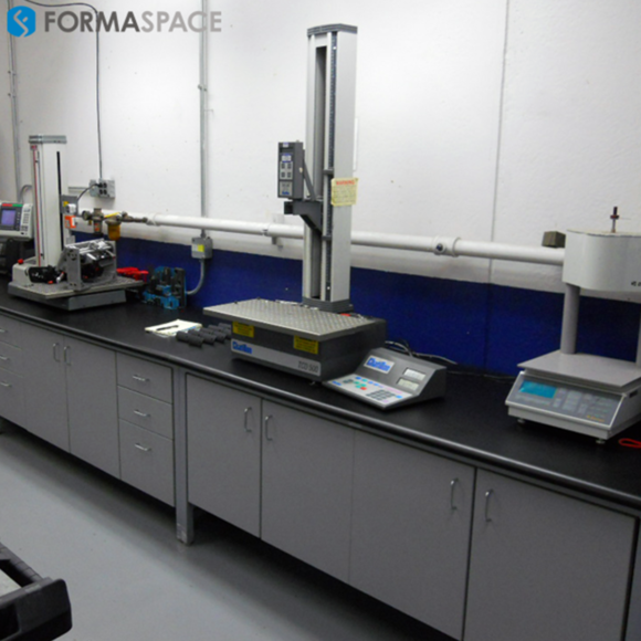 sample processing lab workbenches with storage